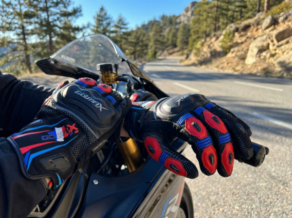 image_Pippit_202512232038 Gants Racing GMFR-GR-008