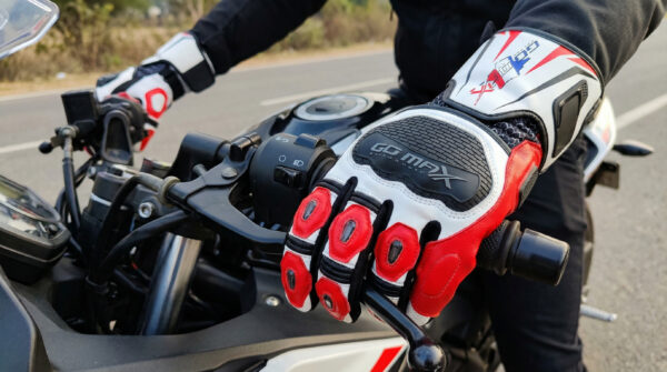 image_Pippit_202601011611(2) Gants Racing GMFR-GR-009
