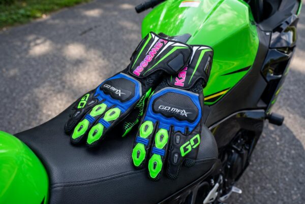 Gants Racing GM-KAWG02B
