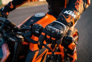 Gants Racing GM-KTMG01