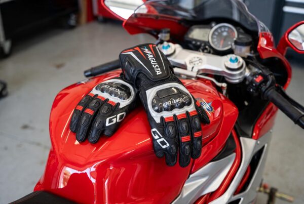 Gants Racing GM-MVG01B