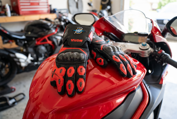 Gants Racing GM-MVG02R