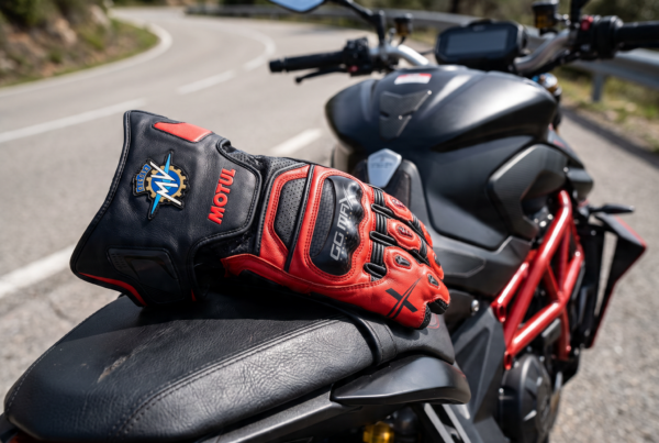 Gants Racing GM-MVG02R